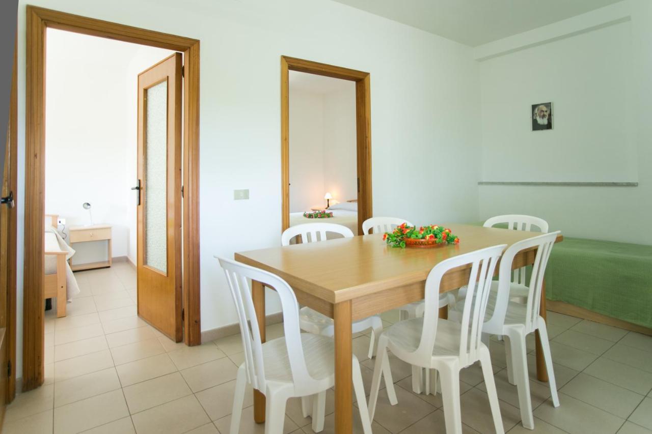 Residence Adriatico Mattinata Quarto foto