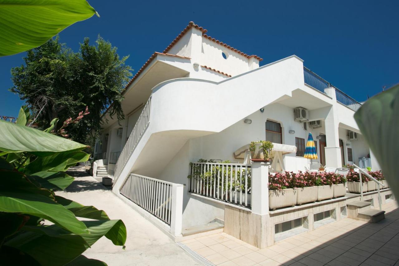 Residence Adriatico Mattinata Exterior foto